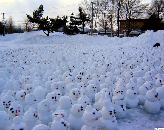 1000 снеговиков