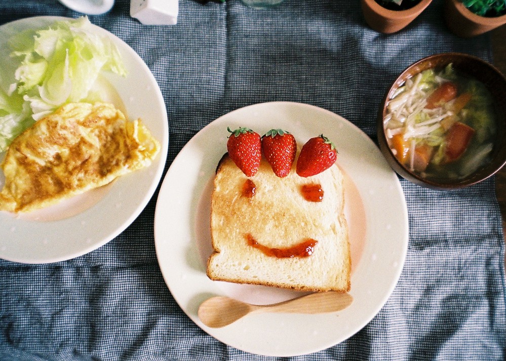 smiling-breakfast19.jpg