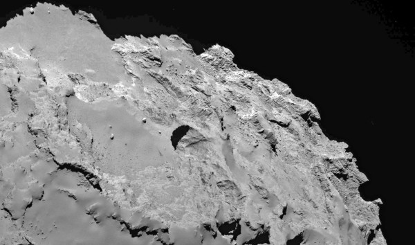 provaly-na-komete-CHuryumova-Gerasimenko-e1435822855218