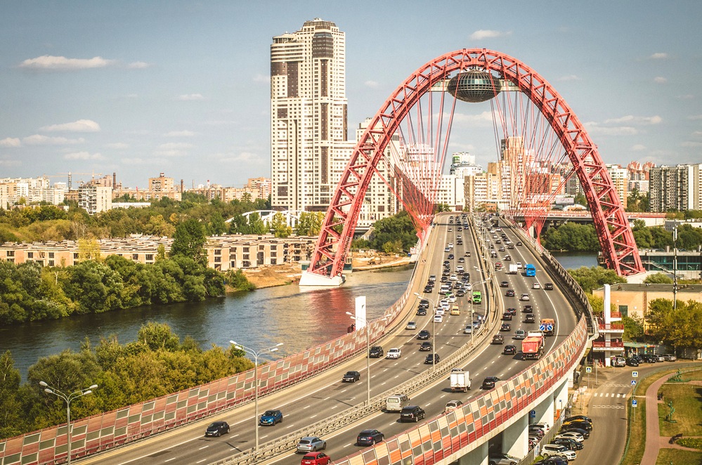 Живописный мост москва
